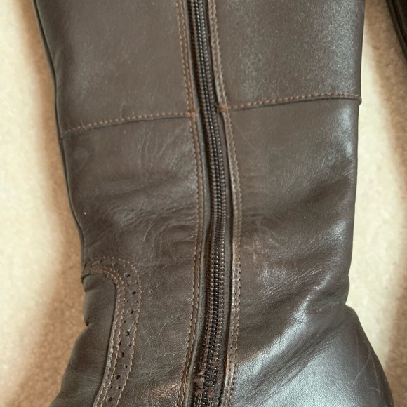Heeled Tall Leather Boots - Picture 3 of 7